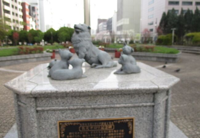 名犬チロリ記念碑 クチコミ・アクセス・営業時間｜築地【フォー