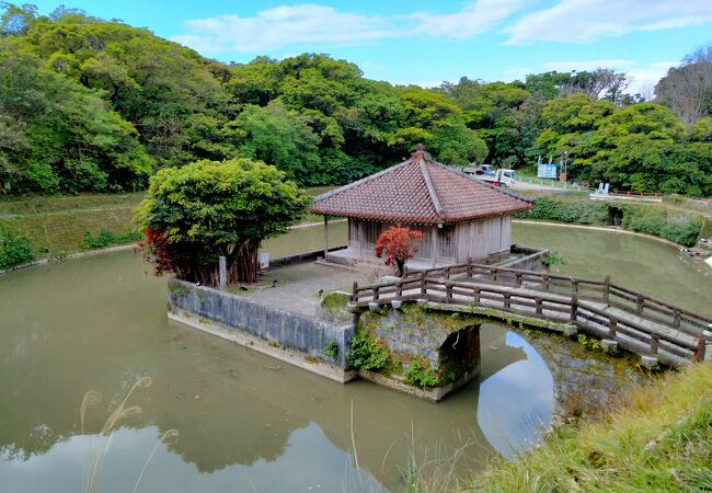 天女橋は日本に現存する最古の石造アーチ橋