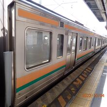 見慣れた車両のカラーリング