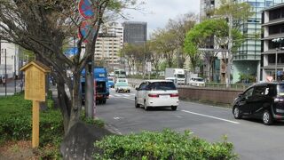 京都市役所前の道路です