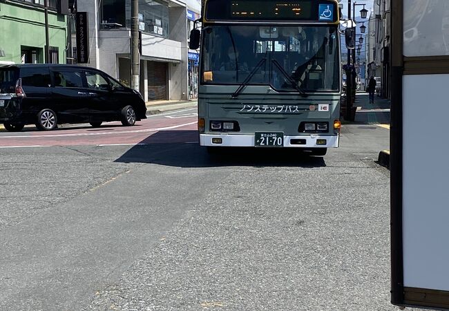 お好み食堂伊東に行く時に利用