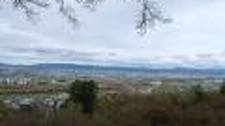 ケーブルカー駅からすぐ