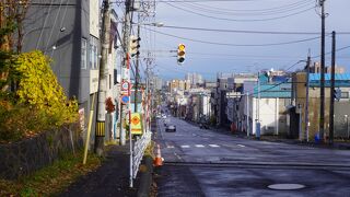小樽商科大学へ向かう約1.5Kmの長い坂道