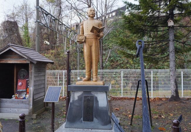 榎本武揚が創建した神社