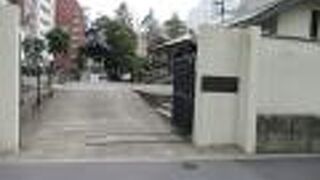 奪衣婆像が有名