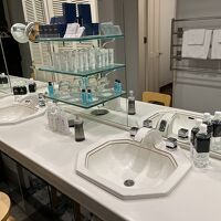 スンダリのアメニティ…てか、洗面所何ヶ所あるの？