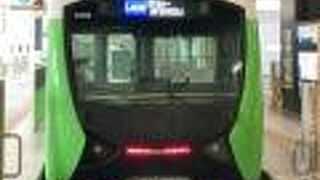 新静岡⇔新清水を結ぶ、ローカル線(JRとは離れた場所に駅があります)。