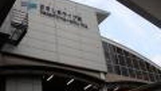 名古屋から金城ふ頭までの11駅だけの路線