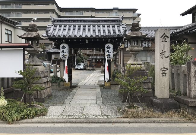 伏見でも最も古い神社の一つ