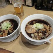 富山ブラックラーメン