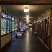 廊下。真冬だとお風呂までの移動がちょっと寒いかも。