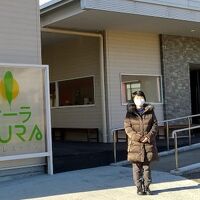 ビュッフェ形式の夕朝食レストラン