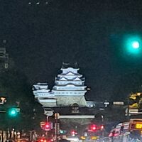 駅前まで近いのでライトアップを見るのに便利だった