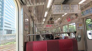 車輌端の４人掛け席がゆったり