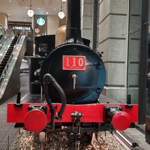 110型蒸気機関車の屋内展示