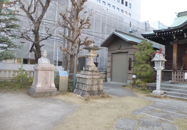 たけくらべゆかりの神社