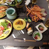 とりあえずカニを夢中で食べました（2人前）手が臭く．．．