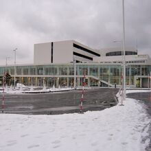 駅前から観たキタカラ