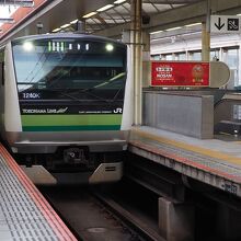 折り返し桜木町駅始発となる横浜線直通電車