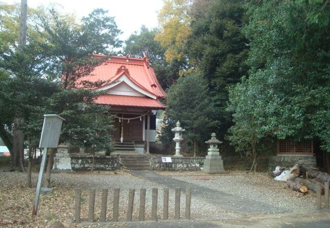 比波預天神社の鳥居は東側