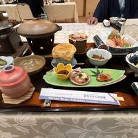 上げ膳据え膳