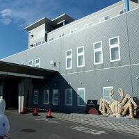 新しいきれいな建物でした。