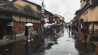 京都らしい風情ある街並み