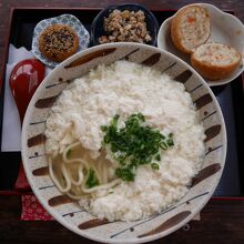 ゆし豆腐そばセット