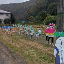 かかし祭り開かれました