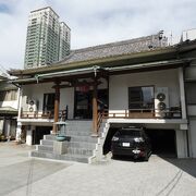 二本榎通り沿い浄土宗寺院