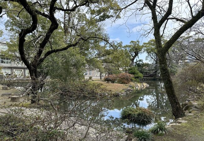 御書院と高城回廊を中心とした公園