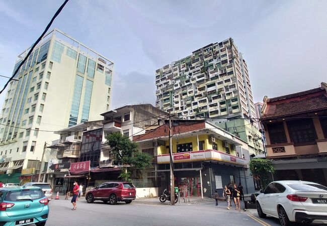 テンカット トン シン通り