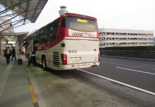 西東京方面を走っています