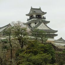 展望室から見た高知城天守閣