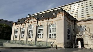 日本初の公立図書館