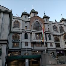 本願寺神戸別院(モダン寺)