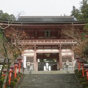 鞍馬寺があります