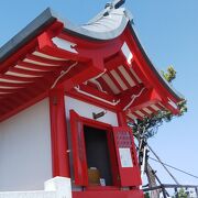 太平洋に近づく神社