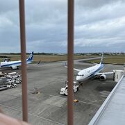 飛行機か近い！