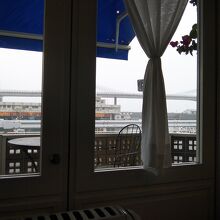 小田原漁港を望む