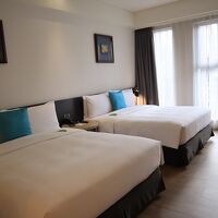 ダブルベッド2台なのでゆったり