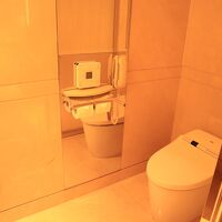 トイレは全自動