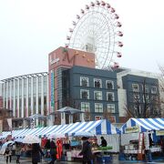 （再訪）前でイベントが開かれていました