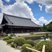 法堂天井の雲龍図が見事な天龍寺