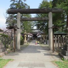 松岬神社（まつがさきじんじゃ）はひっそりしていましたが…、