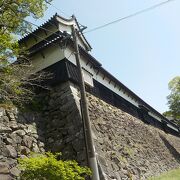 やはり城のシンボルである天守閣(あったかは不明)などの建物がないのは物足りないです。
