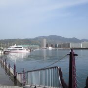 琵琶湖観光の中心として大津港の果たす役割は大きいです。