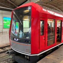 箱根登山電車です。