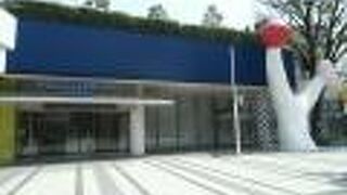 東京ドーム、後楽園ホールの陰で目立たない