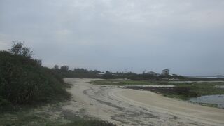 島でもっとも大きな海水浴場